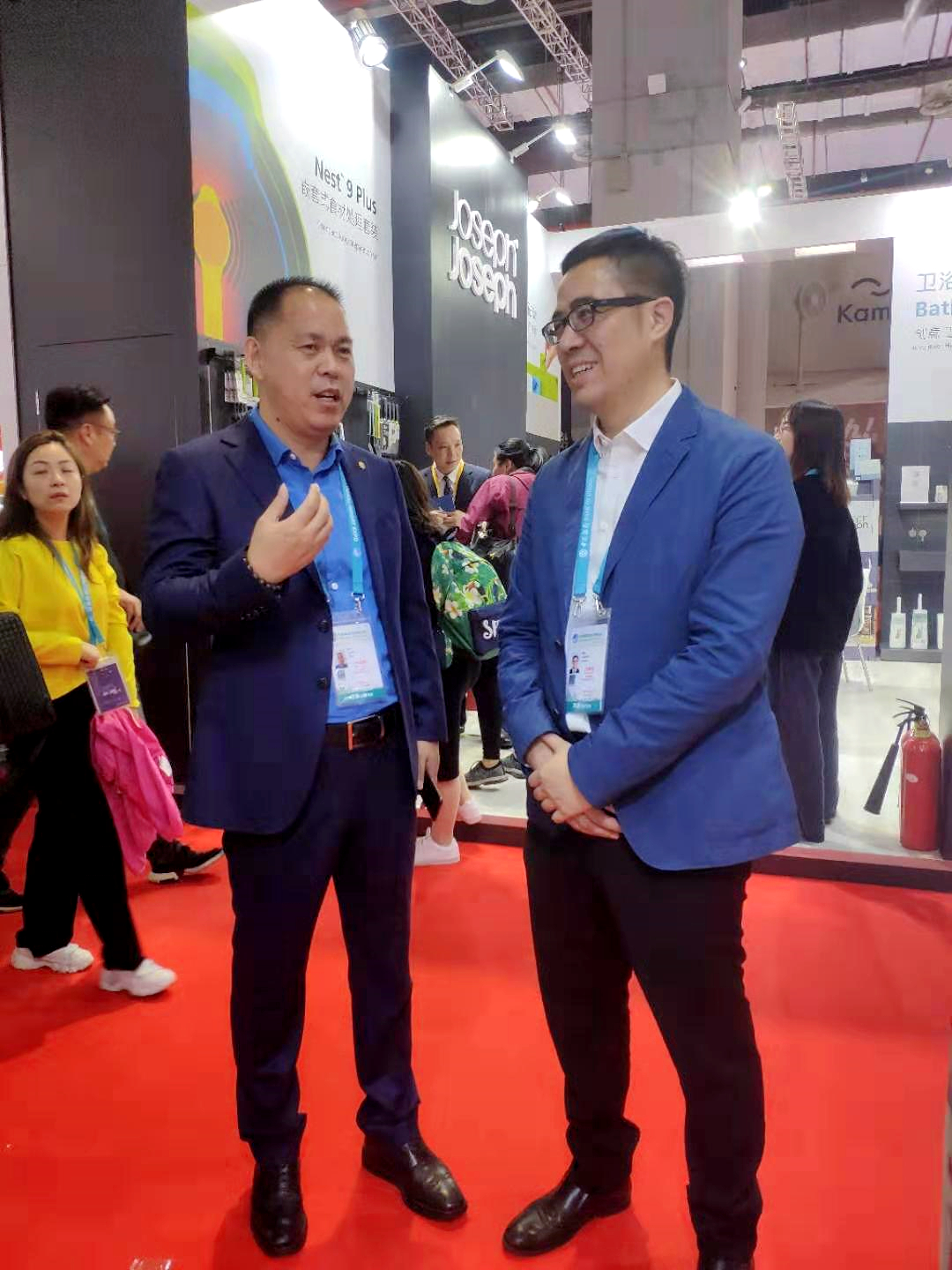 ＂合作、創新、共享＂話進博一一寶開董事長邢志文參觀進博并接受SMG記者采訪