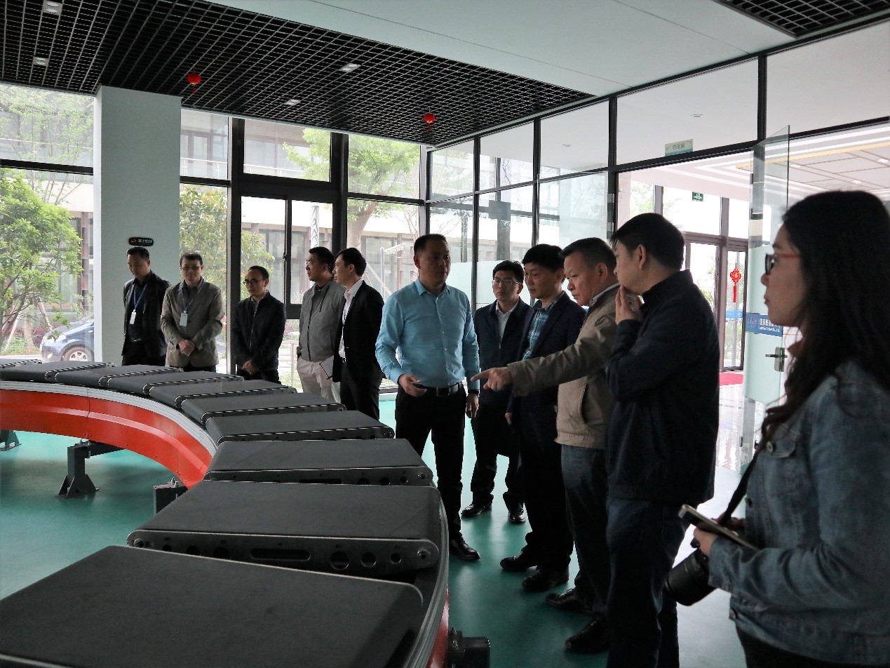 新聞 | 云南省委辦公廳、閔行區(qū)委辦公室、閔行區(qū)吳涇鎮(zhèn)黨委領(lǐng)導蒞臨上海寶開考察調(diào)研