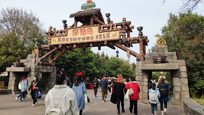 Happy Women’s Day | 歡度三八節，我們相約上海迪士尼樂園