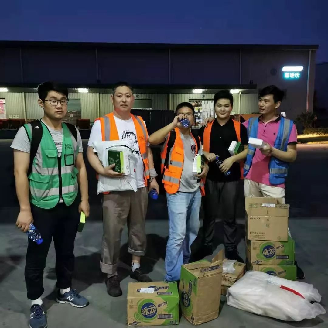 夏送清涼,集體慶生,慰問一線 | 致我們的一線伙伴:辛苦了!