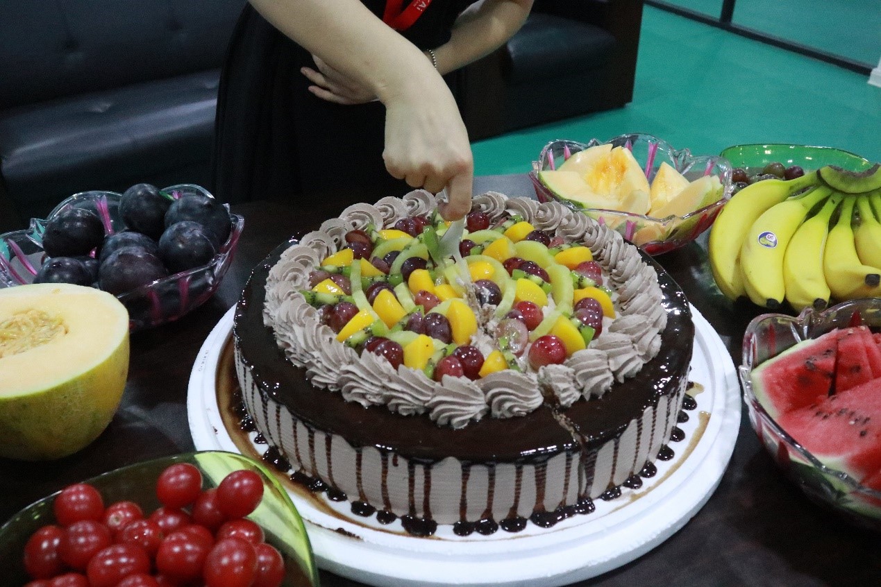 八月未央，歡聚一夏 | 寶開集體生日會(huì)：共享歡樂時(shí)刻